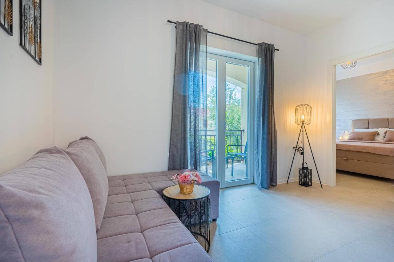 Apartments Ivanka Đảo Cres Ngoại thất bức ảnh