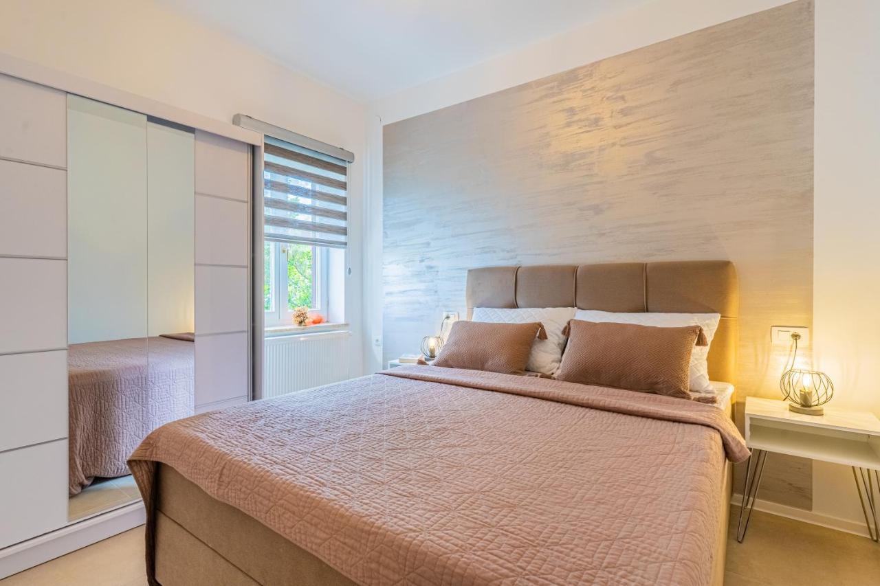 Apartments Ivanka Đảo Cres Ngoại thất bức ảnh
