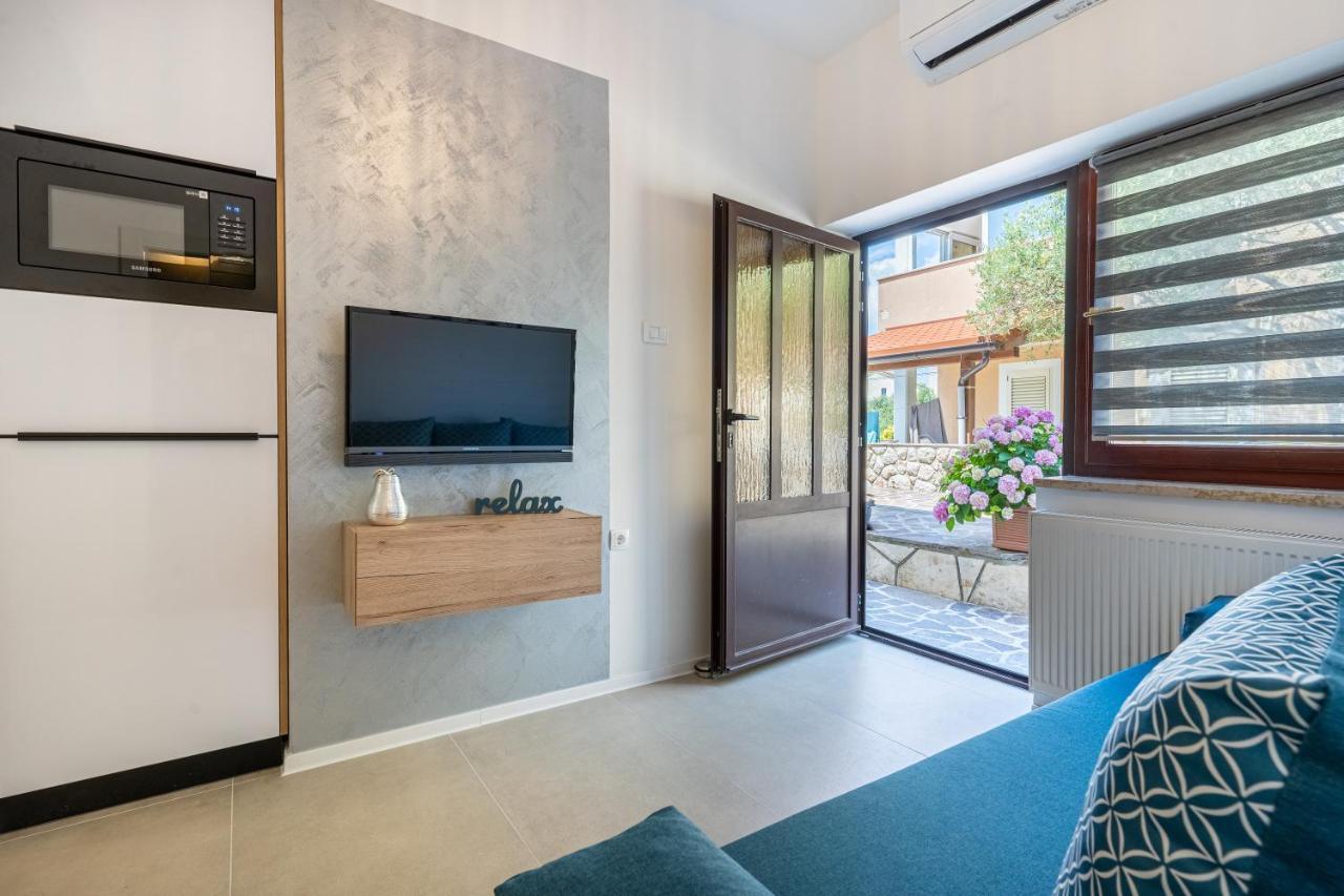 Apartments Ivanka Đảo Cres Ngoại thất bức ảnh